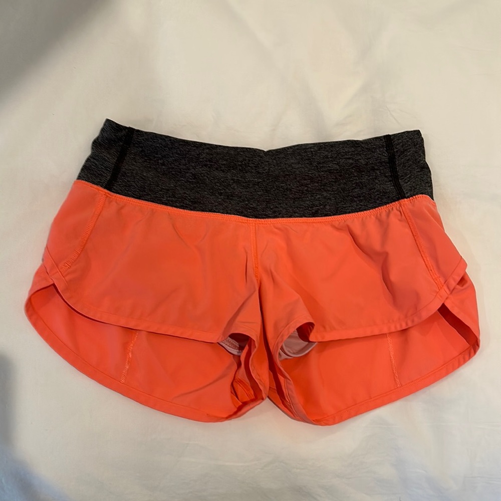 Lululemon Gray/Coral Speed Up Shorts Size 4